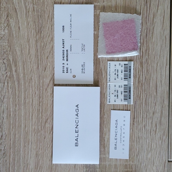 Balenciaga 2010 Hot Pink Leather Classic Studs Crossbody Bag - Picture 6 of 8